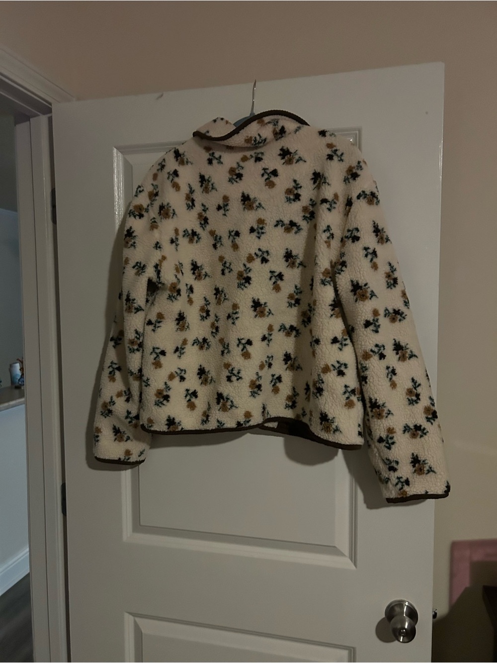 Francesca's Collections Cream Floral Teddy Jacket with Brown Trim - Picture 2 of 2